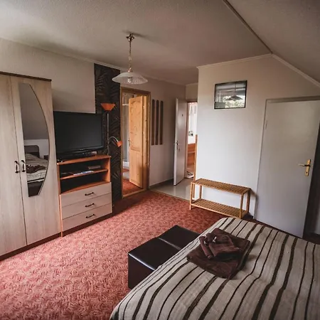 Primavera Vendegszobak Guest house