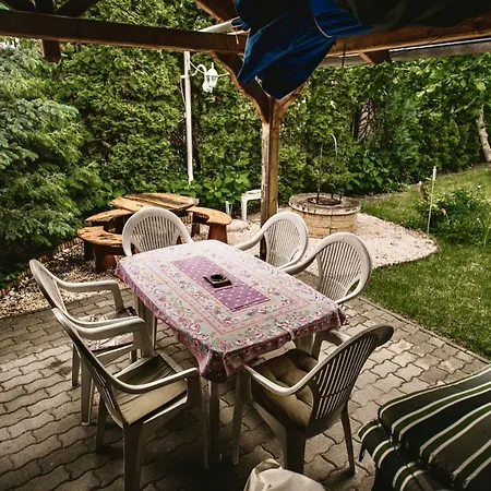 Primavera Vendegszobak Eger