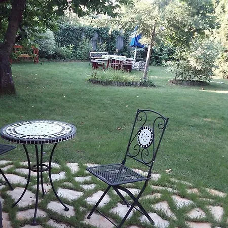Primavera Vendegszobak Guest house