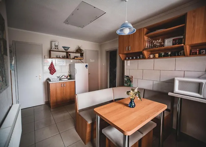 Primavera Vendegszobak