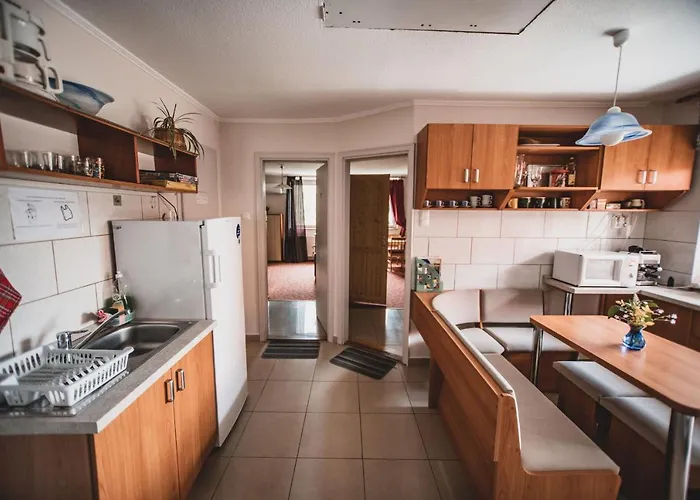 Primavera Vendegszobak